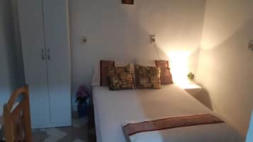 1 camera, Wi-Fi, lenzuola