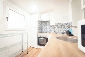 Fridge, oven - Apartment Sol "Ferrol". (Ferrol)