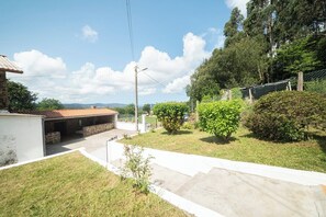Property grounds - House O Carteiro "Cedeira". (Cedeira)