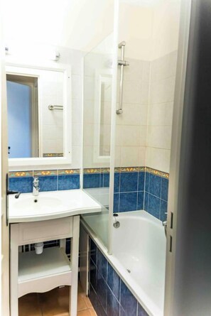 トイレットペーパー