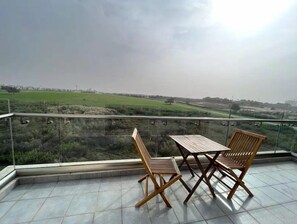 Outdoor dining -  2BR /Breath-taking/Polo Residence  Meydan / Blueoceanholidayhomes (Meydan City)