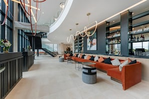 Lobby - Cambria Hotel Austin Downtown (Austin)