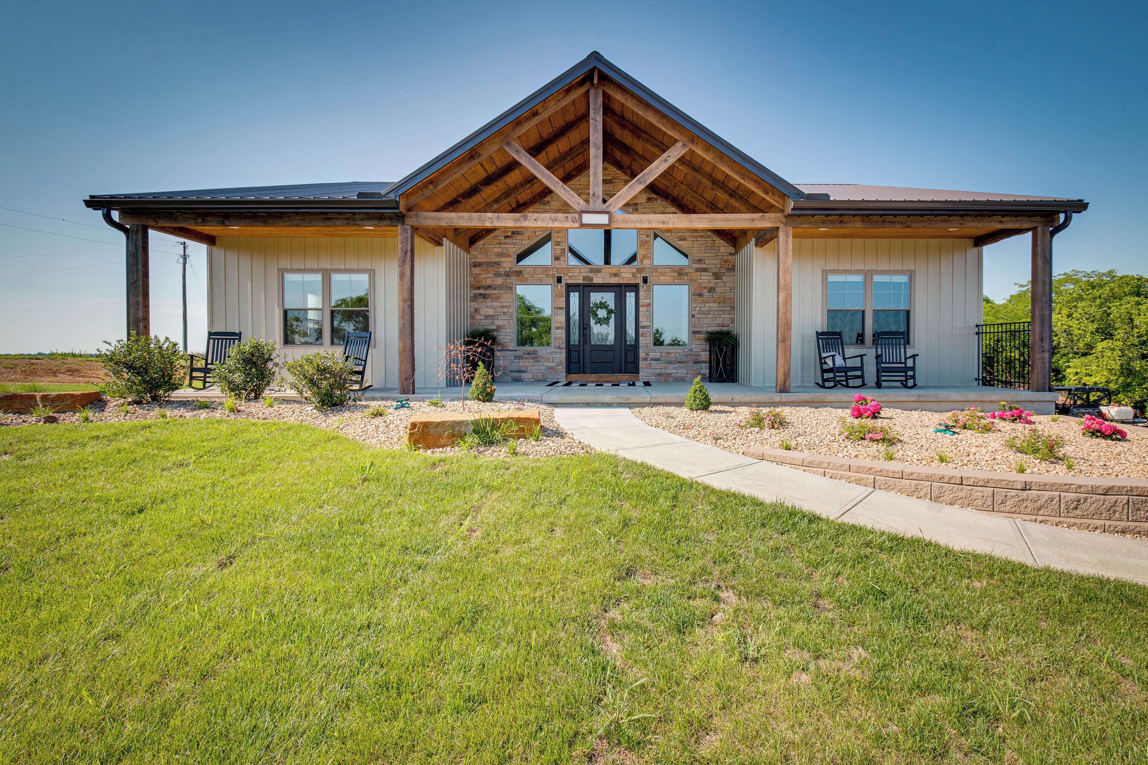 Idyllic Williamstown Retreat w/ Hot Tub & Pool!