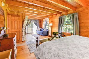 3 chambres, fer et planche à repasser, Wi-Fi, draps fournis