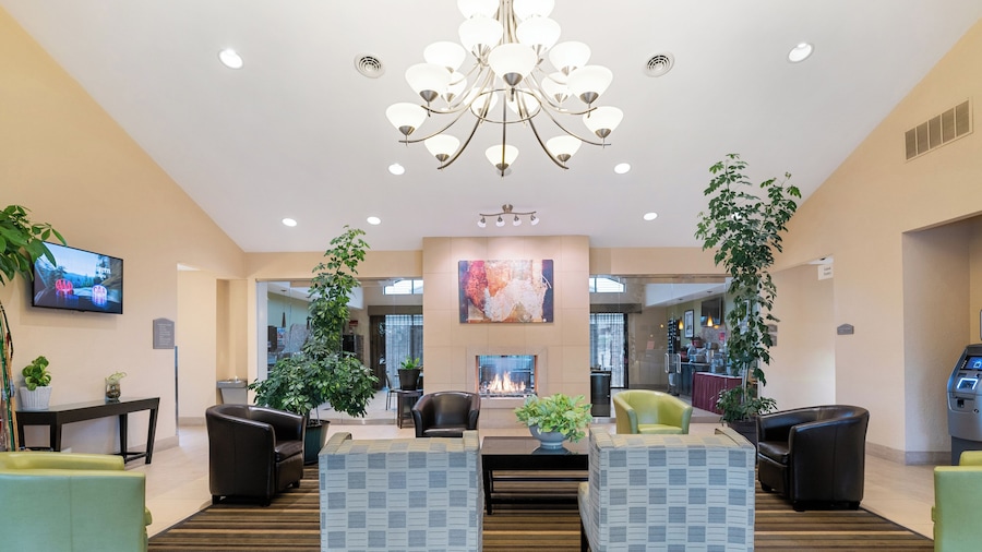 Antioch Hotel & Suites