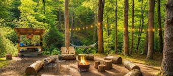 Riverbright Treehouse on the Toccoa