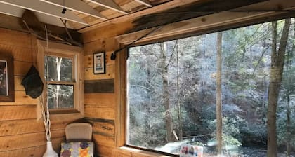 Riverbright Treehouse on the Toccoa