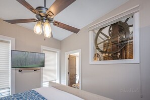 1 chambre, fer et planche à repasser, Wi-Fi, literie fournie