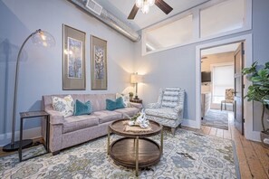 Téléviseur, livres