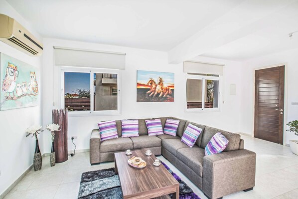 Villa (3 Bedrooms) | Innenbereich