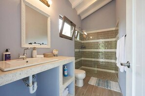 Hair dryer - Casa Leona\'s Vacational Rental for 18 Guests (Tamarindo)
