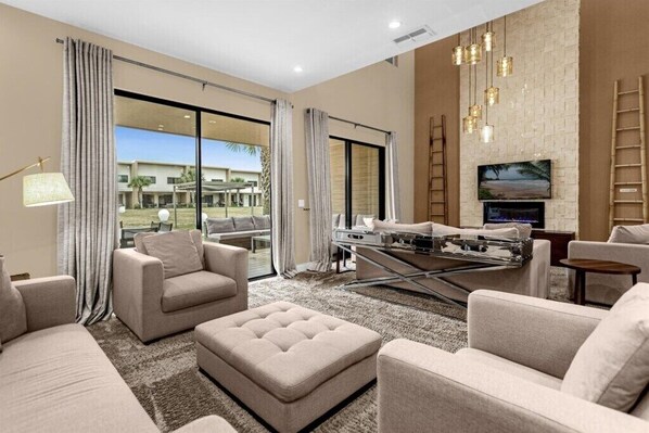 TV - 3 Bedrooms/ 3.5 Bathrooms/ Magic Village (7584 BD) (Kissimmee)