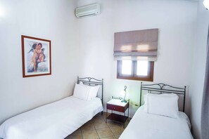 Villa (2 Bedrooms) | Interior