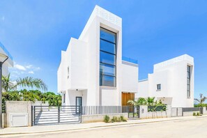 Vila (3 Bedrooms) | Fachada