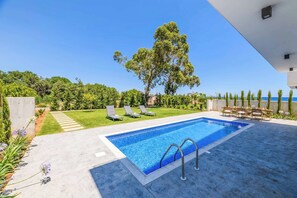 Vila (3 Bedrooms) | Fachada da propriedade