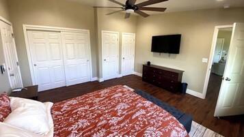 1 habitación, cuna de viaje, wifi gratis y ropa de cama