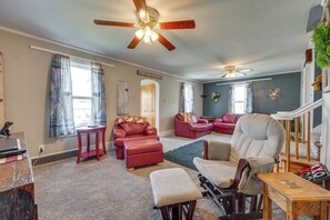 TV, fireplace, DVD player