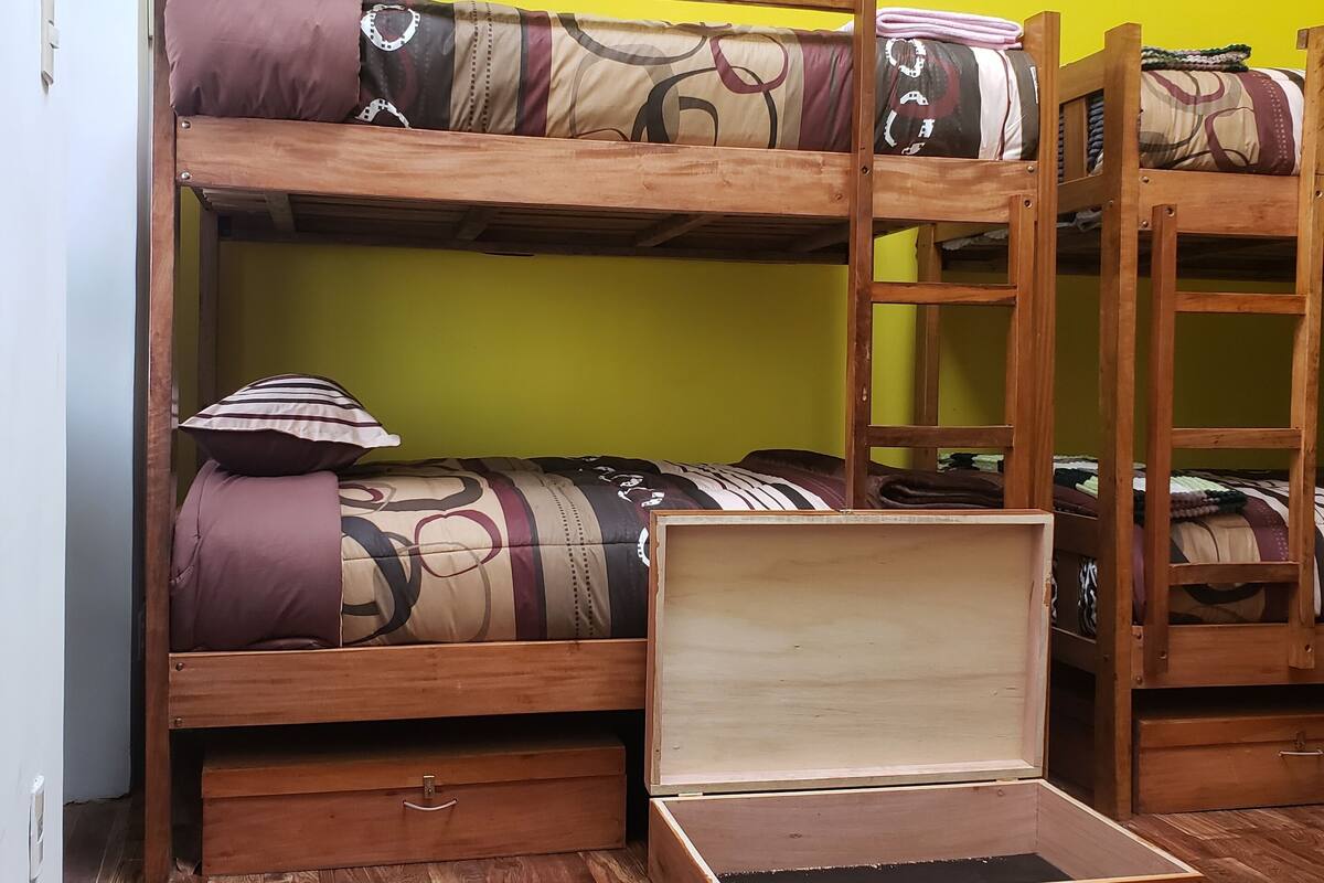 Economy Shared Dormitory, Mixed Dorm