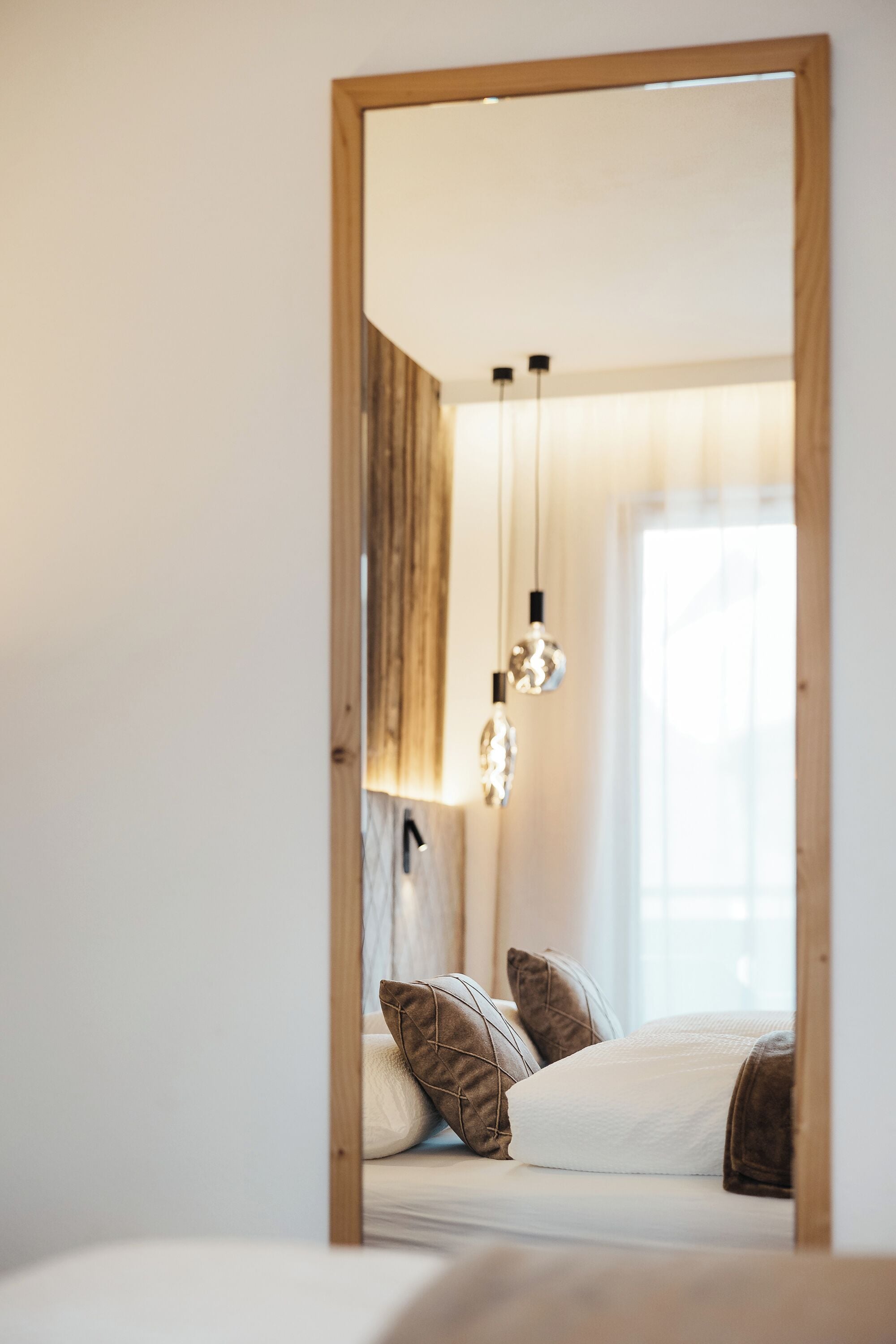Premium bedding, down duvets, pillow-top beds, in-room safe