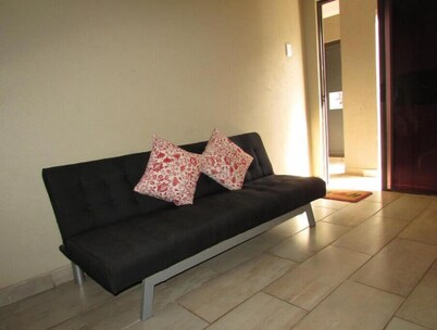 Enjoy Luxurious Rooms in Hammanskraal next to Dinokeng #2