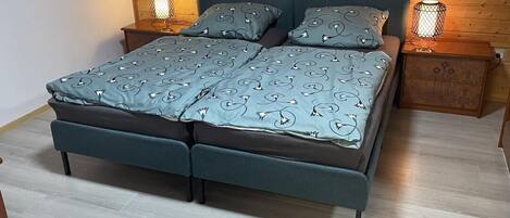 2 chambres, Wi-Fi gratuit, draps fournis