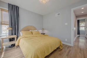 2 chambres, fer et planche Ă repasser, Wi-Fi gratuit, draps fournis