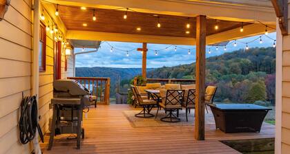 Huge Home & Studio-Hot Tub-Sauna-Pet Friendly-Amazing Views