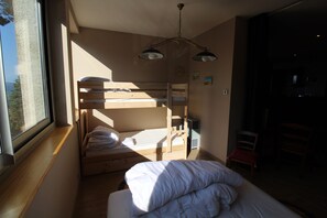 3 chambres, fer et planche Ă repasser, Wi-Fi