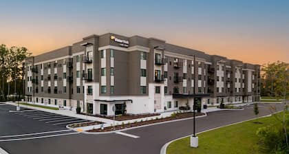 WaterWalk Extended Stay by Wyndham Jacksonville Deerwood Pk