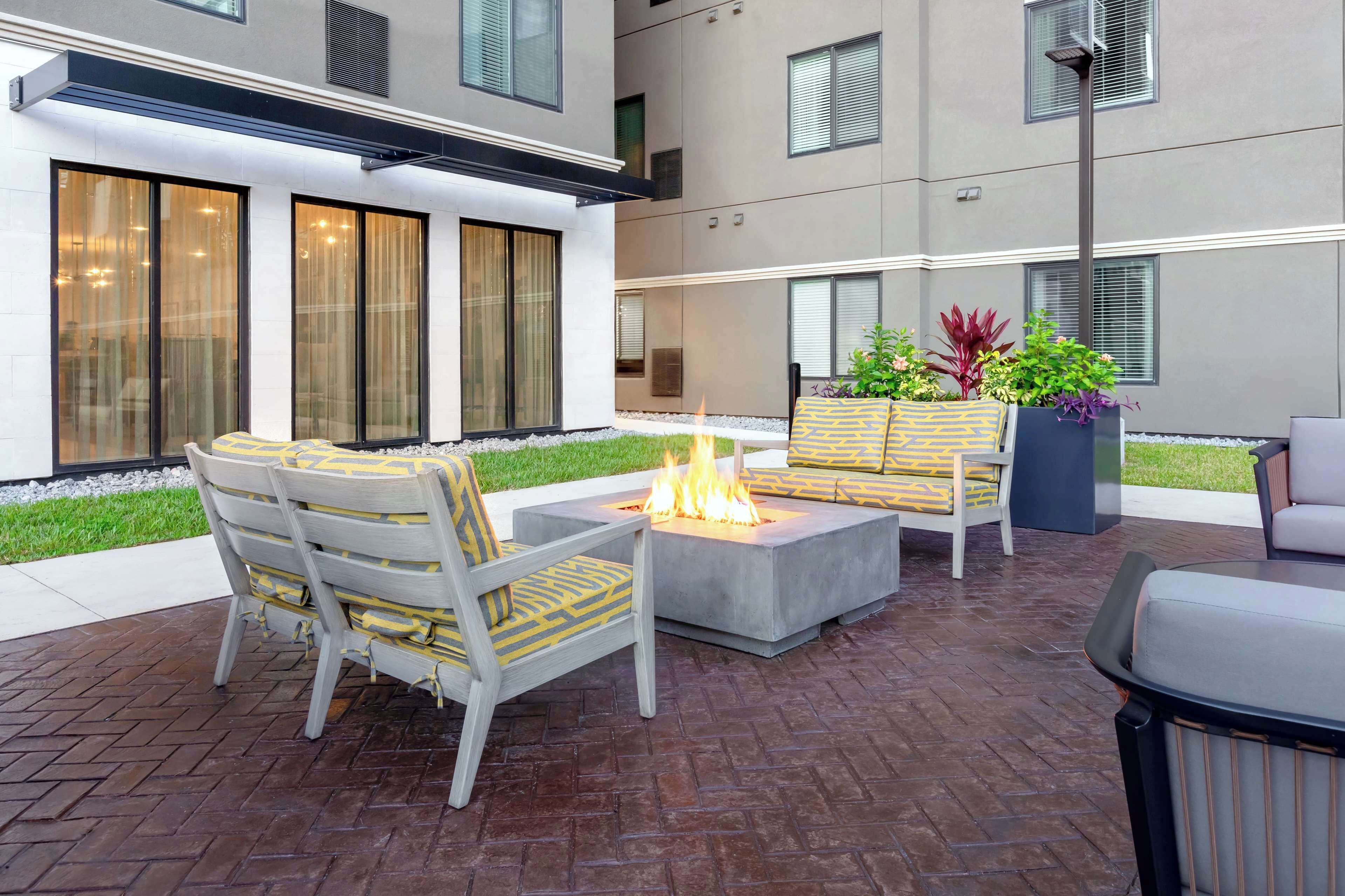 Foto - WaterWalk Extended Stay by Wyndham Jacksonville Deerwood Pk