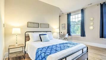 1 Schlafzimmer, Schreibtisch, Bügeleisen/Bügelbrett, kostenloses WLAN