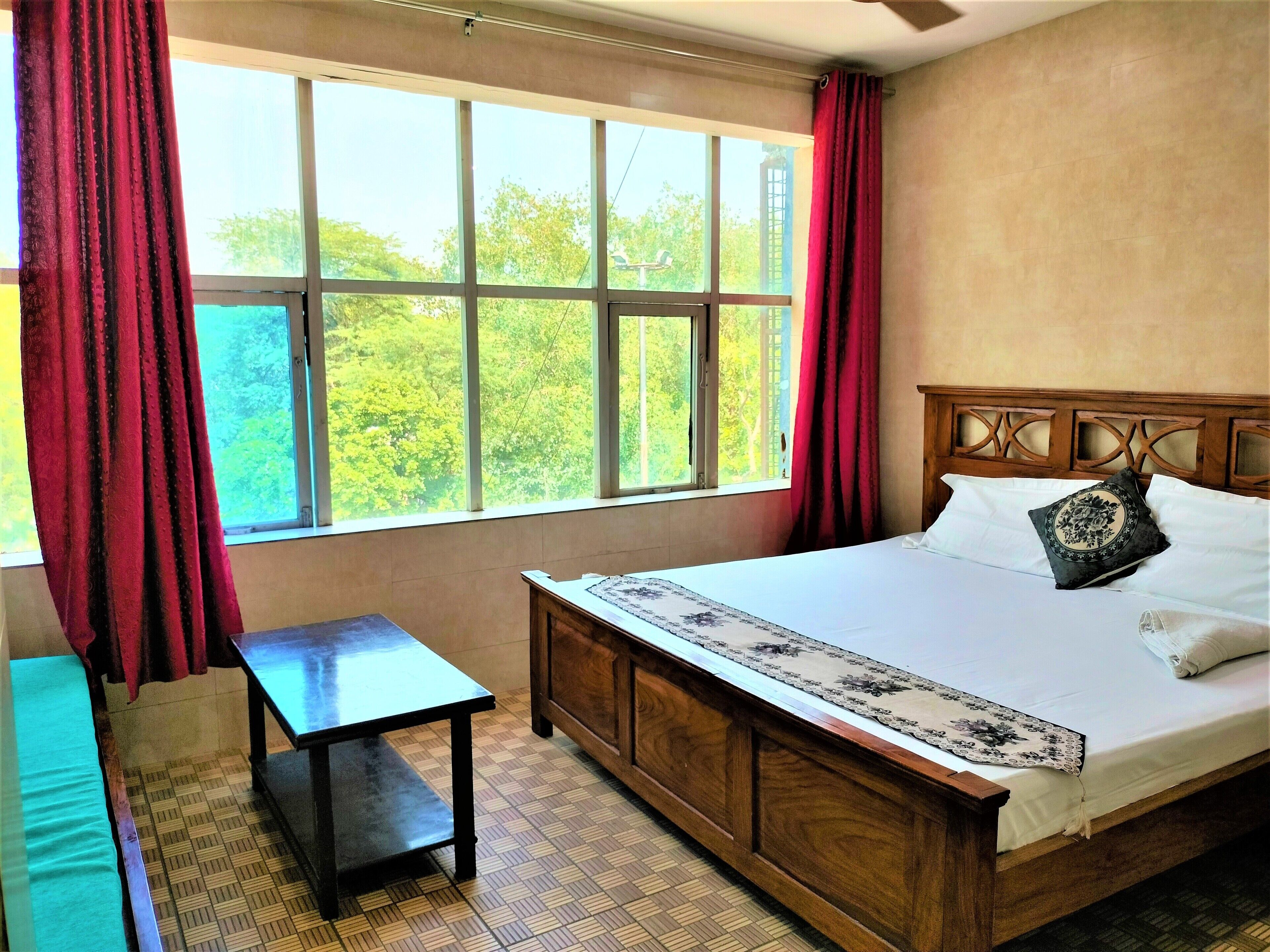 Escritorio y wifi gratis 