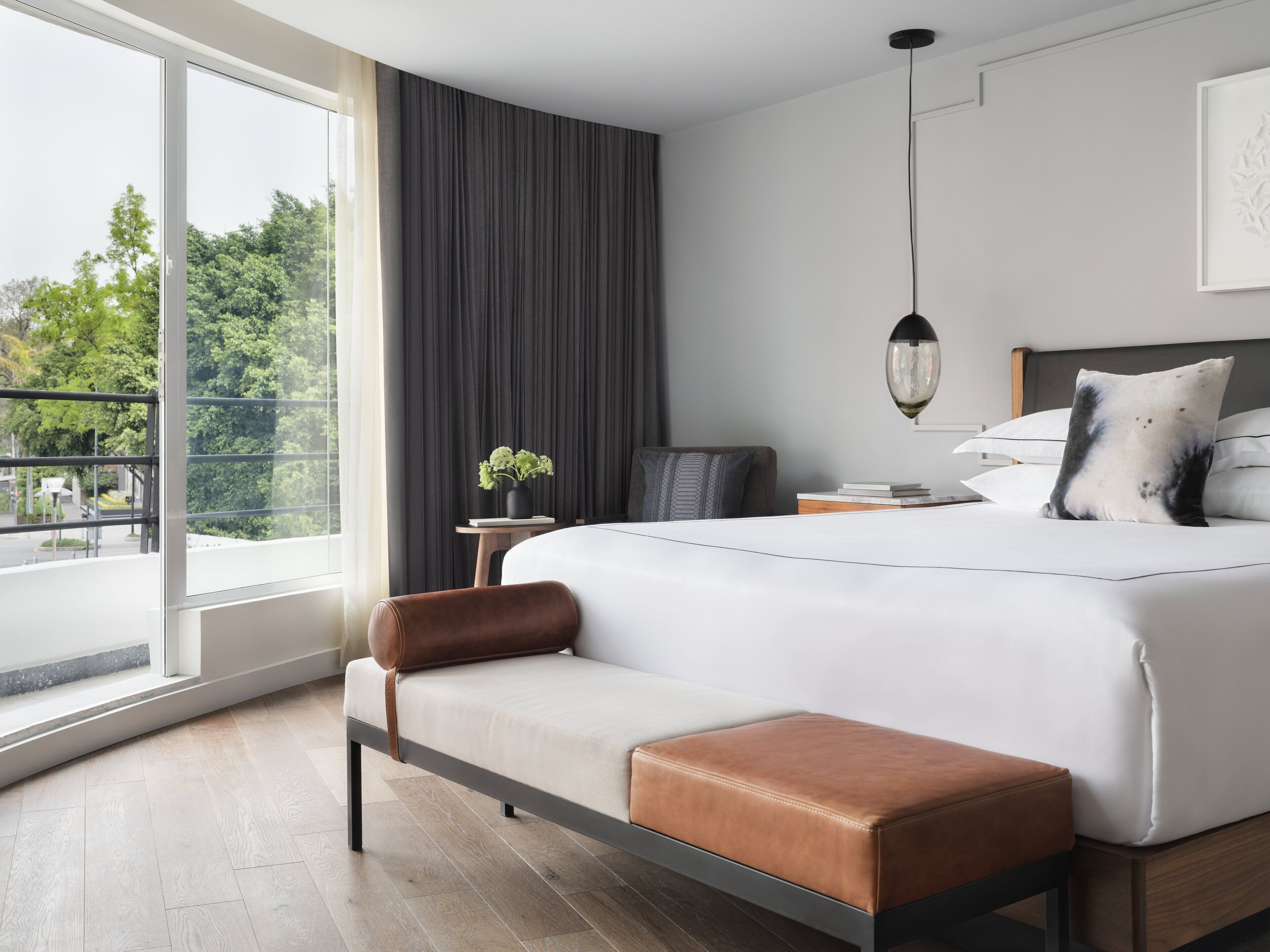 尊榮客房, 1 張特大雙人床, 陽台 (Spa, Panoramic View) | 1 間臥室、高級寢具、羽絨被、舒適加層