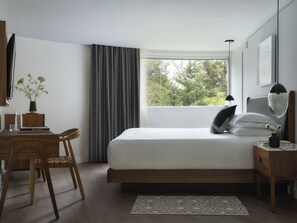 Room, 1 King Bed, Corner | 1 bedroom, premium bedding, down comforters, pillowtop beds - Kimpton Virgilio Polanco by IHG (Mexico City)