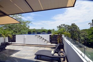 Terrace/patio - Tranquil Condo - Gourmet District + Rooftop Pool (Puerto Vallarta)