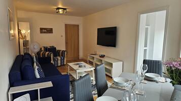 Apartment | Living area