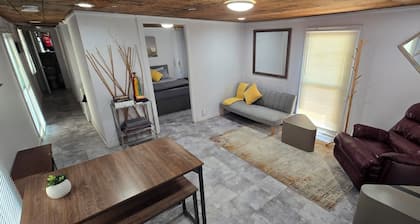 La Chiquita is only 3 blocks from downtown.