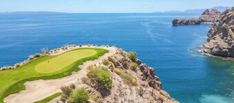 1301 2BR/2.5BA Oceanfront Loreto @ Danzante Bay