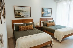 4 bedrooms, in-room safe, iron/ironing board, WiFi