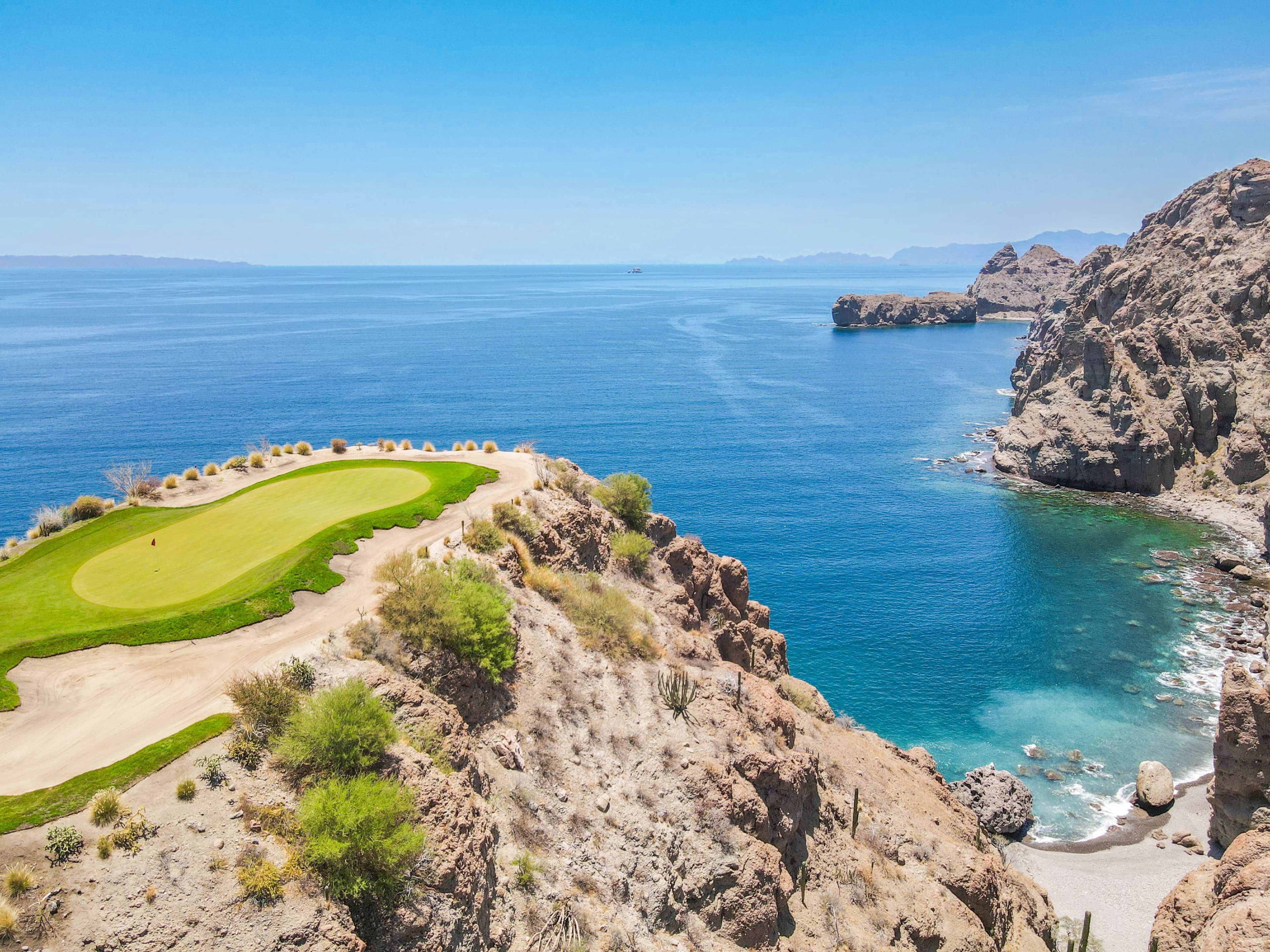 # 17 TPC Danzante Bay