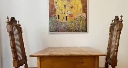 1 Bed Flat - Sleeps 2 - Pets - Wifi