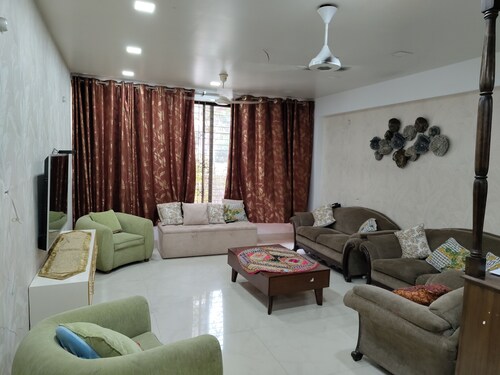 Stunning 2-bed Luxury Apartment