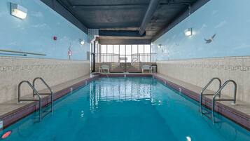 Indendørs pool, udendørs pool