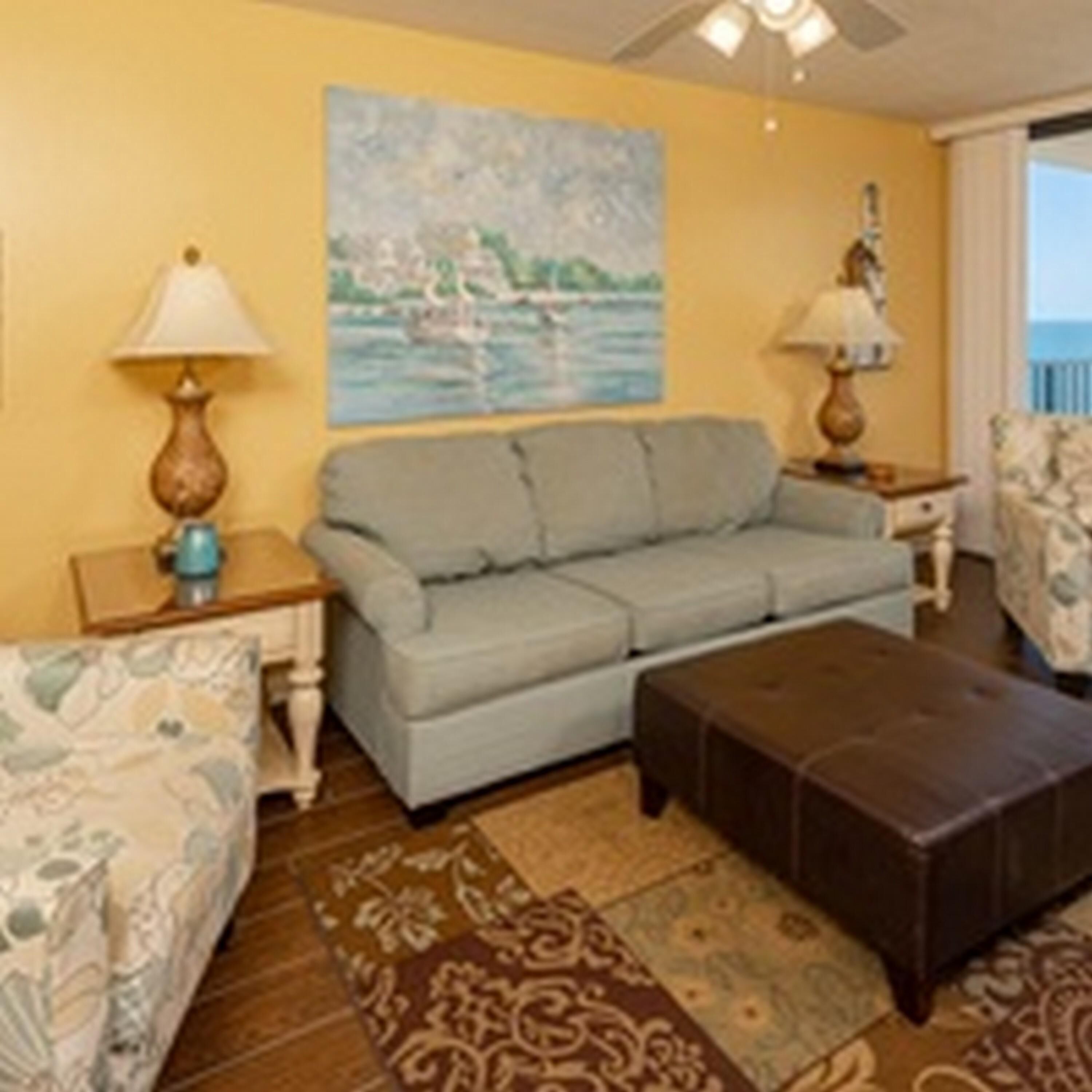 Condo, 1 Bedroom | Living area