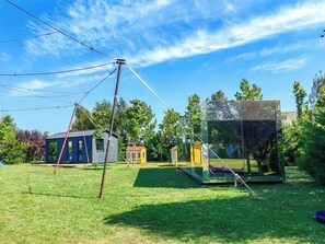 Sports court - Pura Vida Cabin on the seafront&beach
 (Vama Veche)