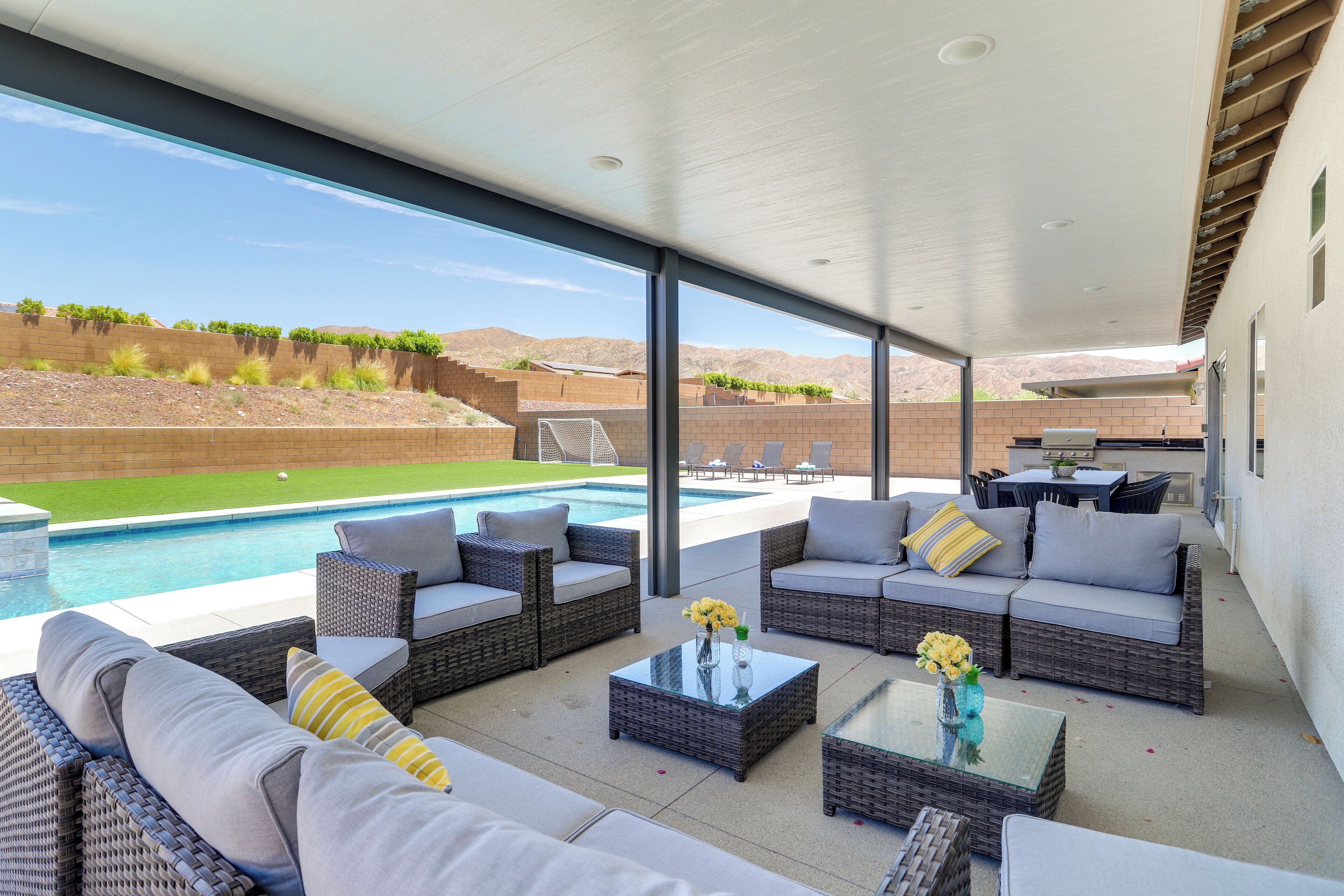 Desert Hot Springs Gem: Saltwater Pool & Mtn Views