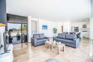 Villa (3 Bedrooms) | Interior