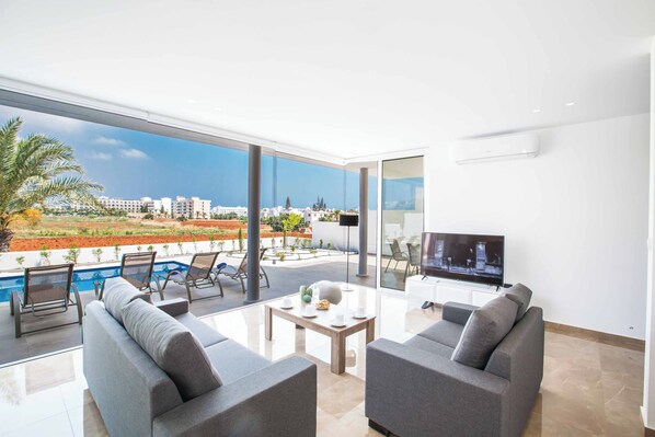 Villa (3 Bedrooms) | Interior
