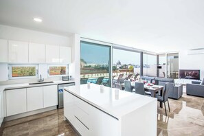 Villa (3 Bedrooms) | Interior