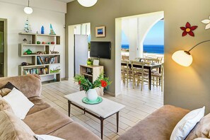 Villa (4 Bedrooms) | Interior